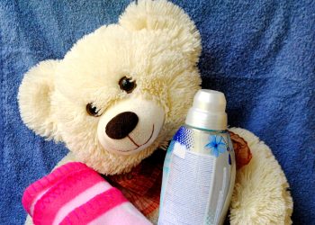 Секрети пухнастості: коли додавати кондиціонер для білизни, а в яких випадках застосовувати не варто?