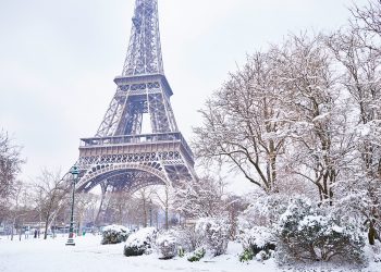 Неймовірне стається в Парижі