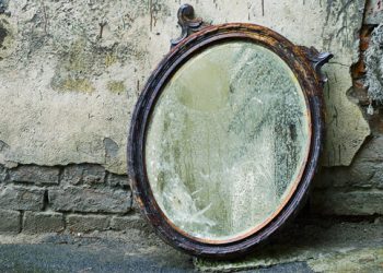 Як утилізувати старе дзеркало