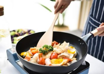 Як зробити антипригарне покриття власноруч