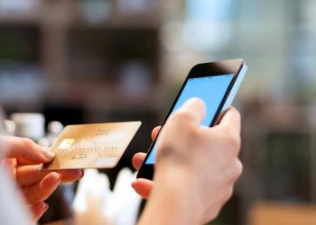 Як убезпечити себе від шахрайства з банківськими картками