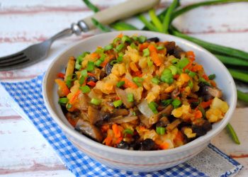 Сочевиця з грибами