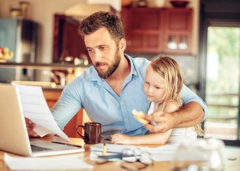 Про дистанційну та надомну роботу