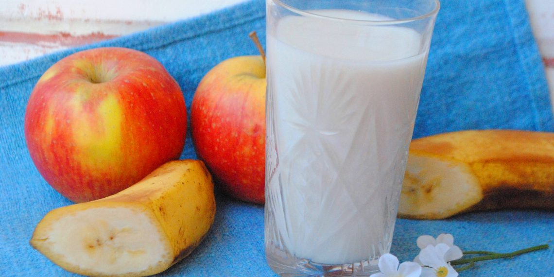 Як приготувати вівсяне молоко?