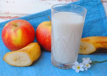 Як приготувати вівсяне молоко?