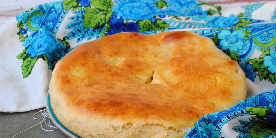 Золотавий картопляний пляцок