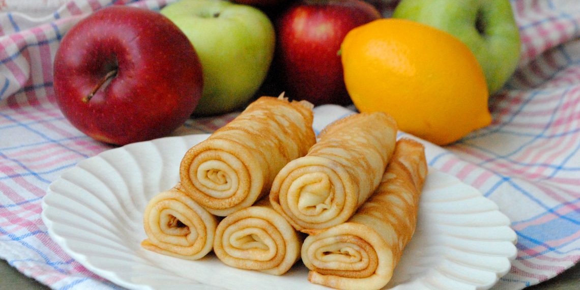 Яблучні млинці