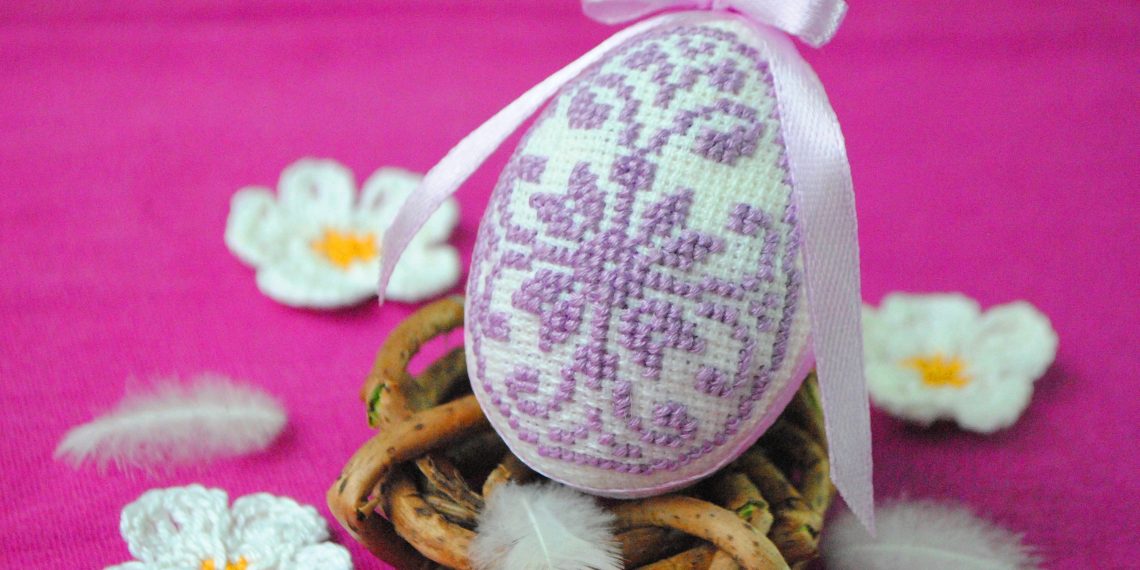 Великодня мініатюра