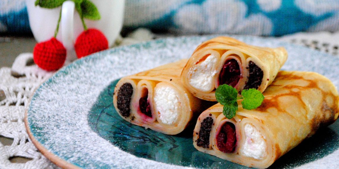 Млинці з трьома начинками