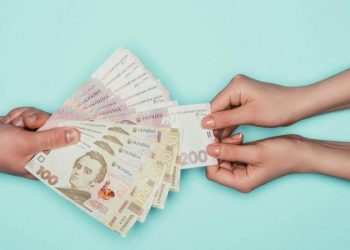 Грошова підтримка на бізнес малозабезпеченим