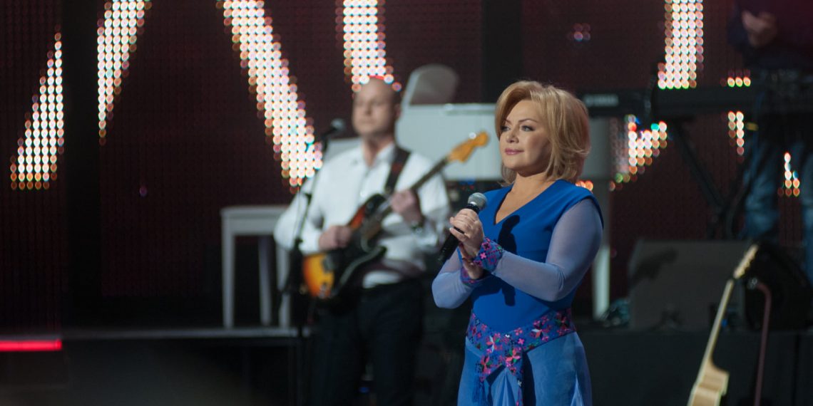 З Оксаною Білозір