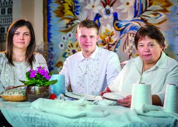 Спецпроєкт «Дня вишиванки» та «Порадниці»:  Решетилівська вишивка