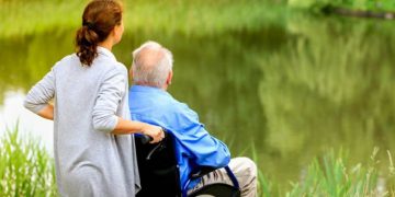 Що таке договір довічного утримання? І чи можна його розірвати достроково?