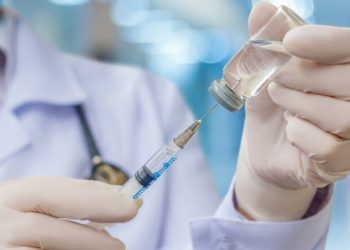 Чи можуть змусити робити щеплення?