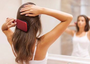 Для здоров’я волосся пийте достатньо води