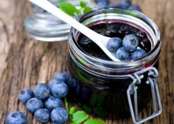 Чорничне варення