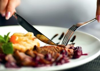 Якщо отруїлись в кафе