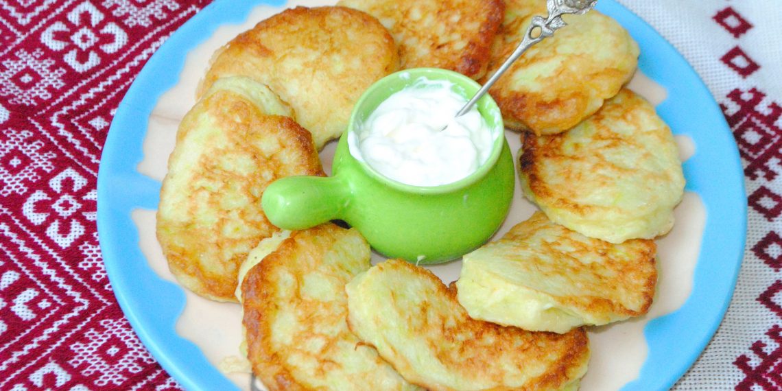 Кабачкові оладки на кефірі