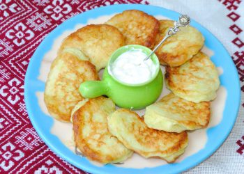 Кабачкові оладки на кефірі