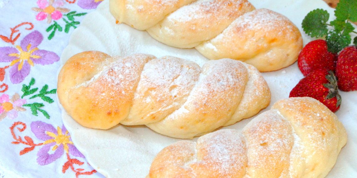 Сирні булочки