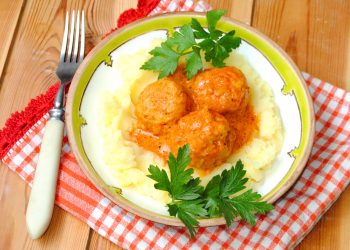 “Ліниві” фаршировані кабачки