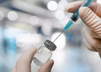 Іноземці теж можуть вакцинуватись