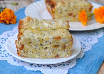 Сирна бабка з локшиною