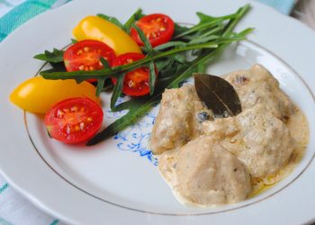 Яловичина в гірчичному соусі