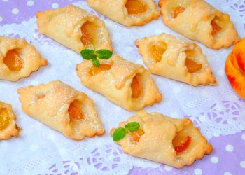 Печиво “Конвертики з персиком”