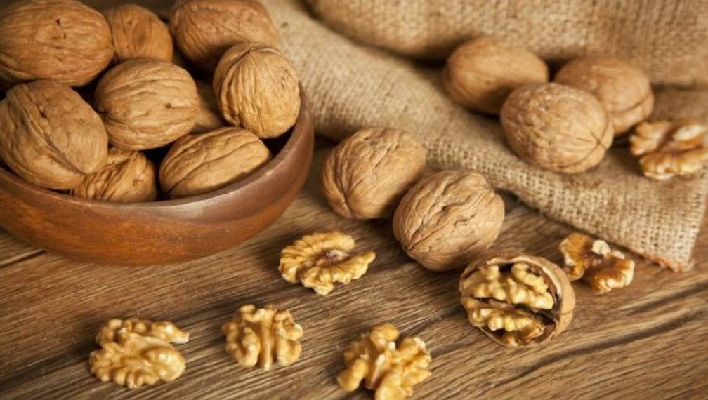 Горіхи треба їсти щоденно