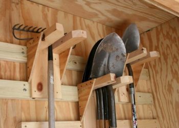 Як зберігати садовий інвентар