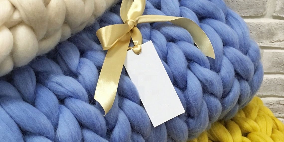 Коли не можна ходити до магазинів одягу?