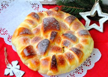 Пиріг із рогаликів