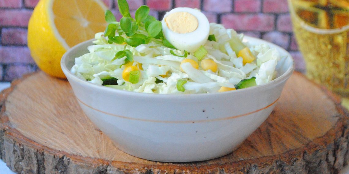 4 рецепти салатів з пекінки, коли хочеться чогось легенького