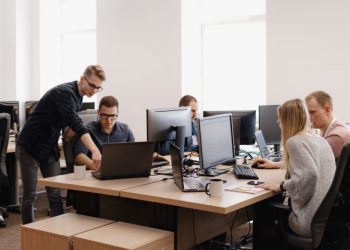 За вказування статі у вакансії штрафуватимуть