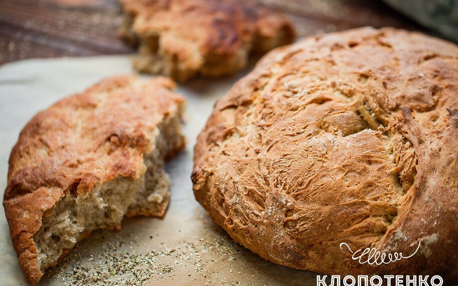 Паляниця: простий рецепт із чотирьох інгредієнтів від Євгена Клопотенка