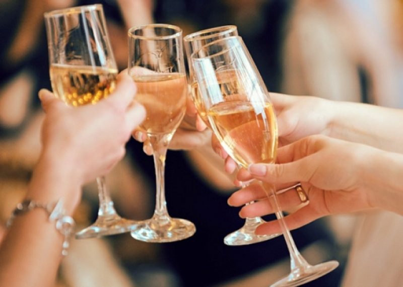 Чи допоможе алкоголь подолати тривожність?