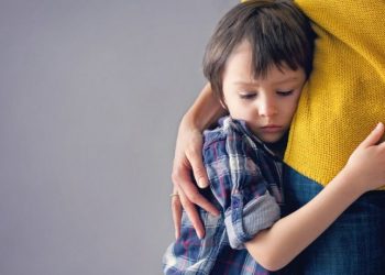 Як відповідати дітям на складні запитання про війну