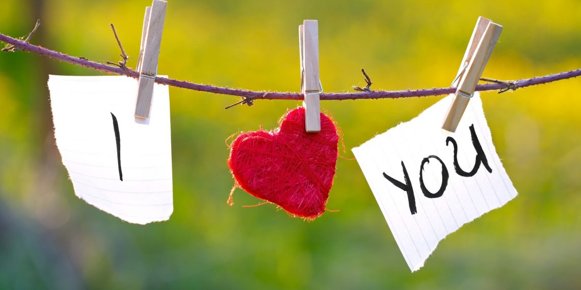 Як зберегти стосунки під час війни: поради жінкам і чоловікам