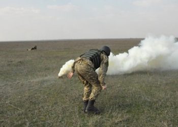 Домедична допомога при фосфорних опіках