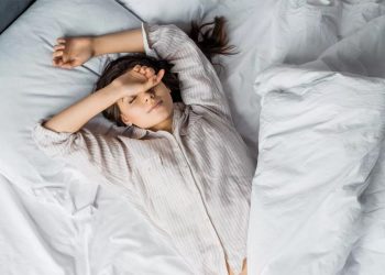 Глибокий сон лікує від тривоги і стресу: як його забезпечити