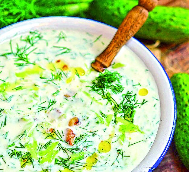 Холодний огірковий суп