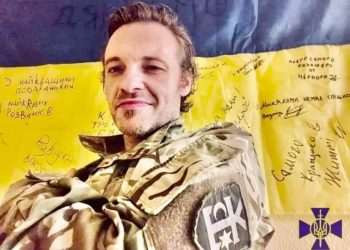 Співак Поль Манандіз: перший француз в історіі України, який співає українською