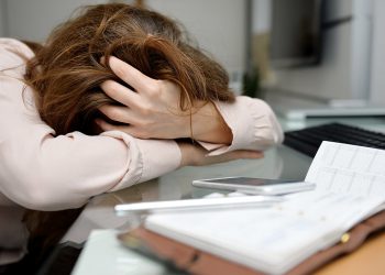 Життя під час довгострокової війни: де брати сили?