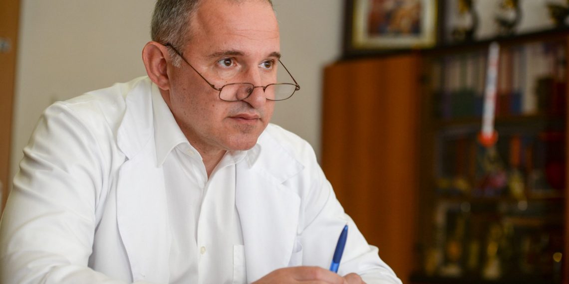 Борис Тодуров: рятуючи серця українців