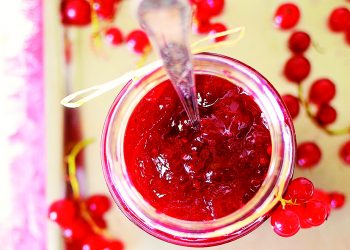 Кабачкове варення з порічками