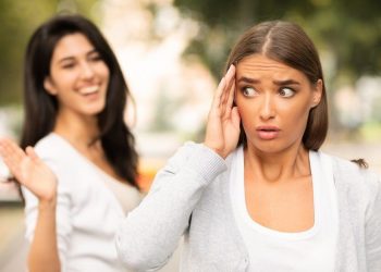 9 правил спілкування з людьми, з якими вам незатишно