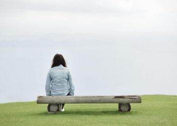 Самотність під час війни: не соромтеся просити про підтримку