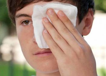 У разі пошкодження очей