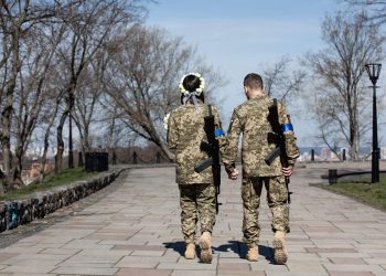 Укладення та розірвання шлюбу з військовослужбовцем